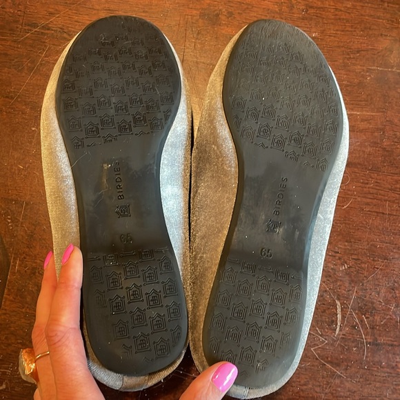 Birdies Women’s The Starling Silver Velvet Ballet Flats Loafers Size 6.5 - Picture 3 of 5